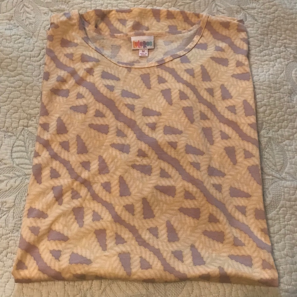 LuLaRoe Irma- Medium